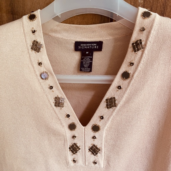 Jones New York 3/4 Sleeve Pullover Sweater Embellished Beads Sequins Neckline M - Picture 3 of 13